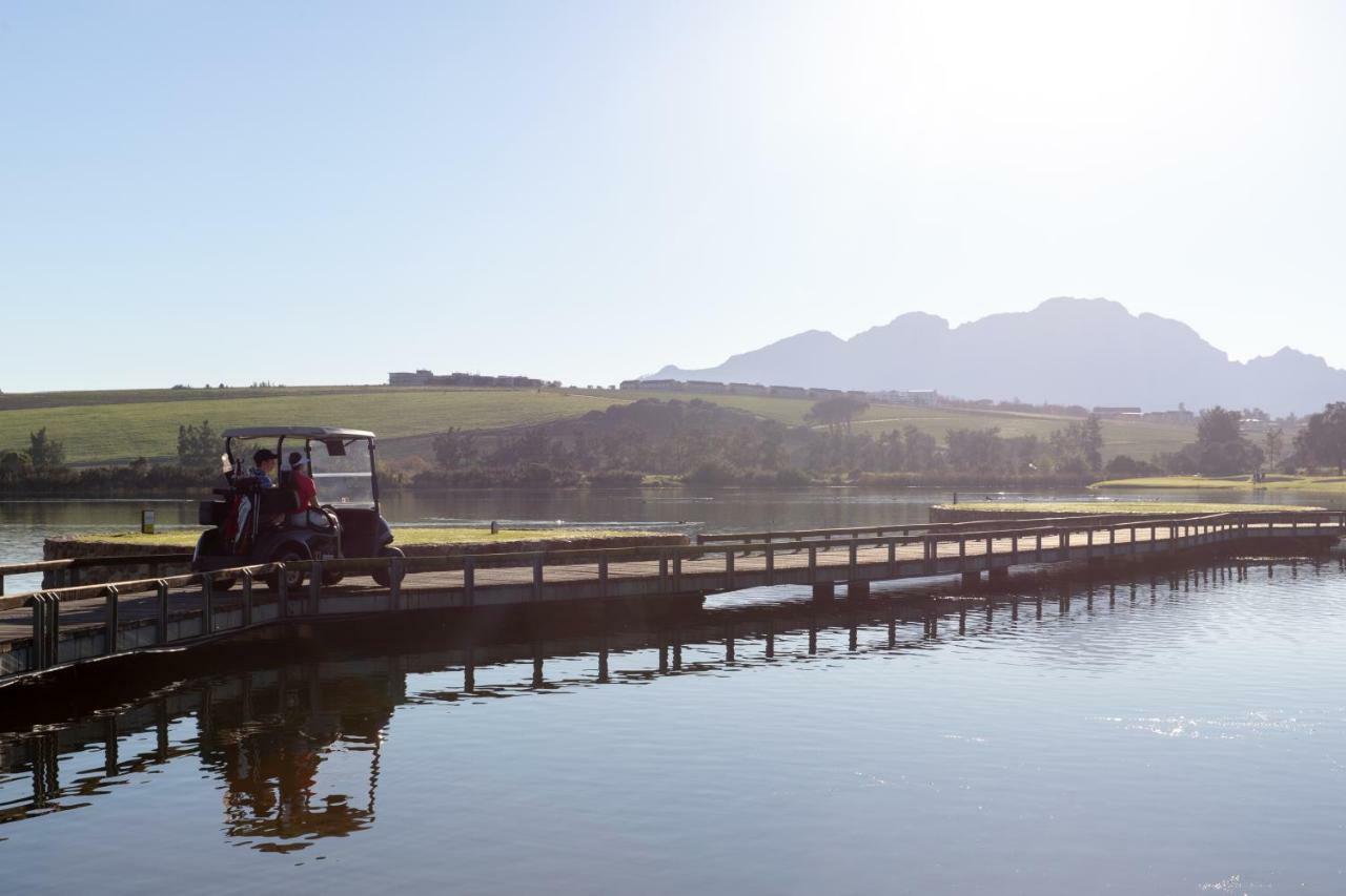 De Zalze Winelands Golf Lodge 6 斯泰伦博斯 外观 照片